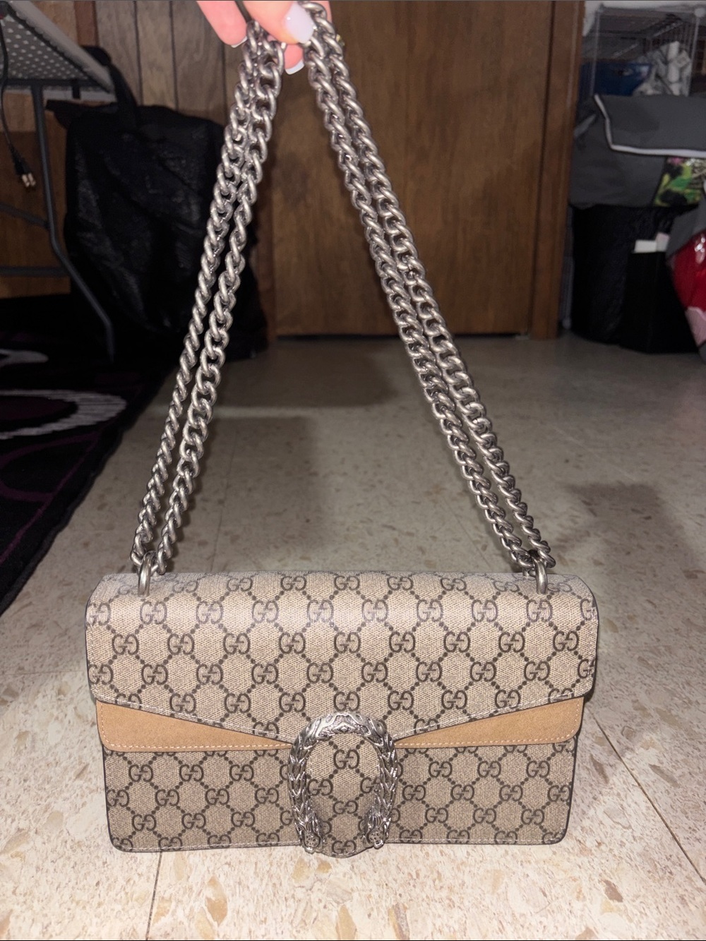 Beige GG Supreme Shoulder Bag with Silver Chain